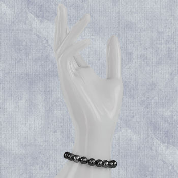 black bracelet with big pearls